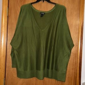Green Long Sleeved Plus Size Top!